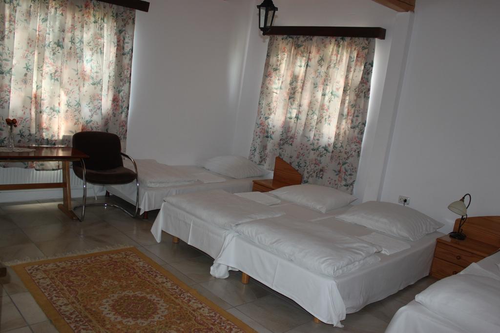 Casa Altius Felix Appartement Băile Felix Buitenkant foto